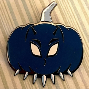 Brand‎ New Disney Marvel Black Panther Pumpkin Pin